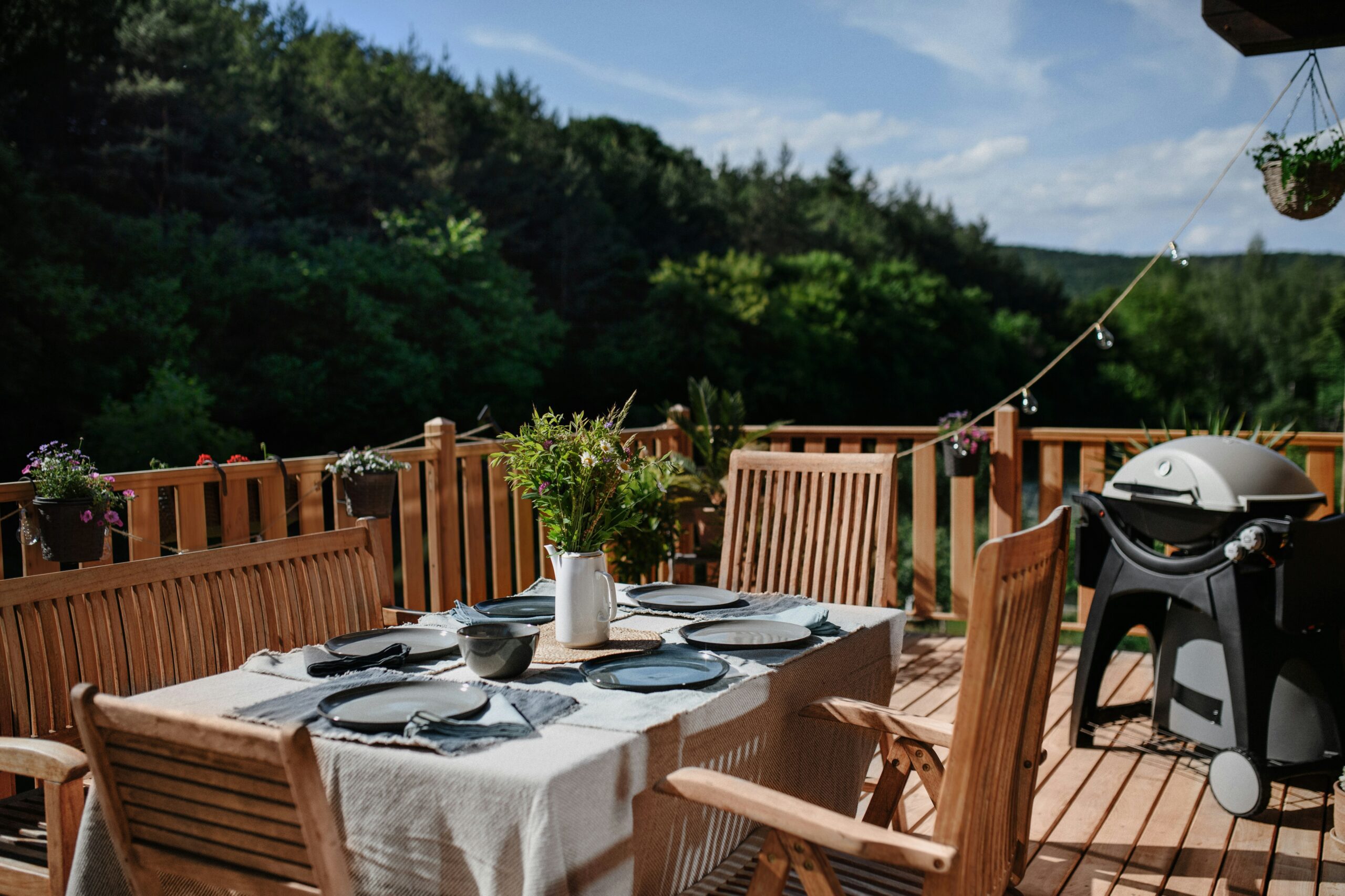 patio dining